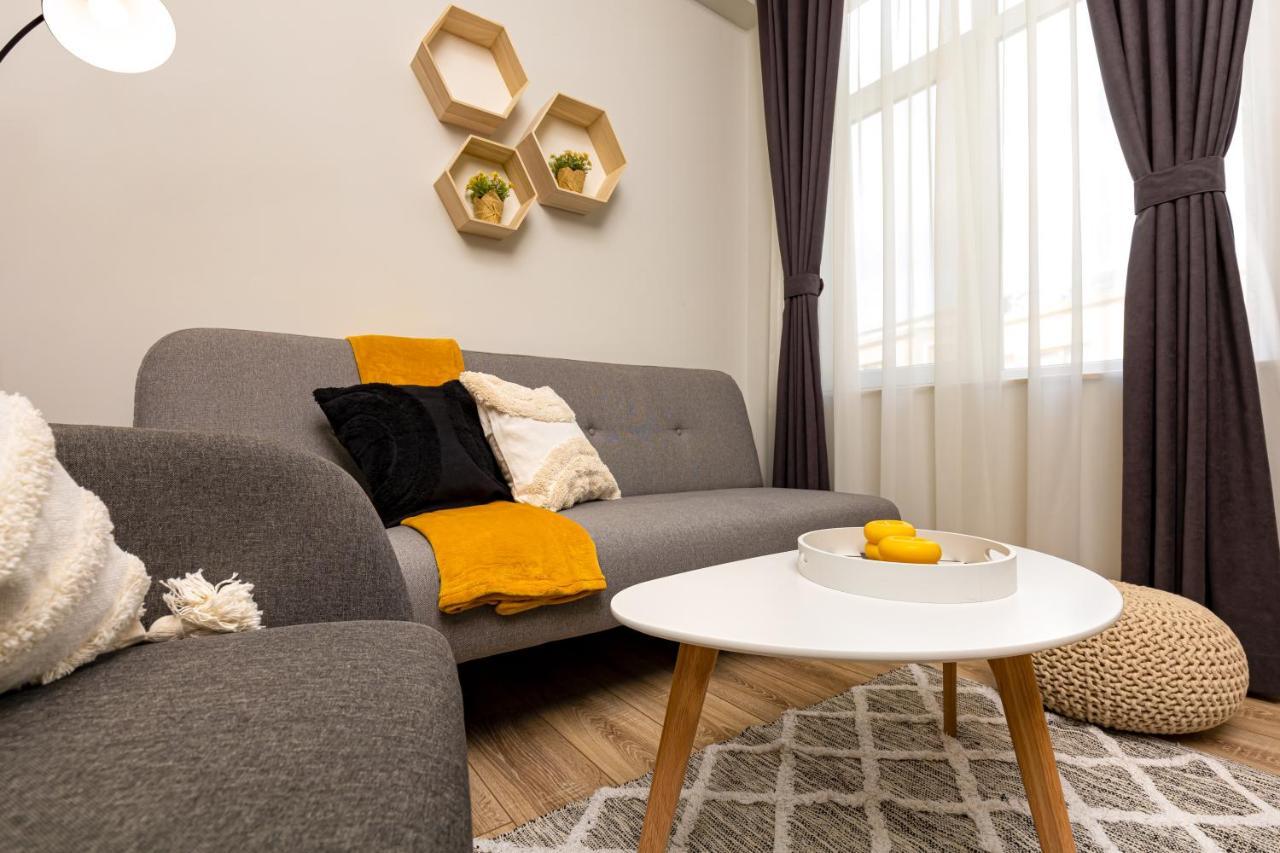 Kapana Guest House On Central Pedestrian Street With Parking Included プロヴディフ エクステリア 写真