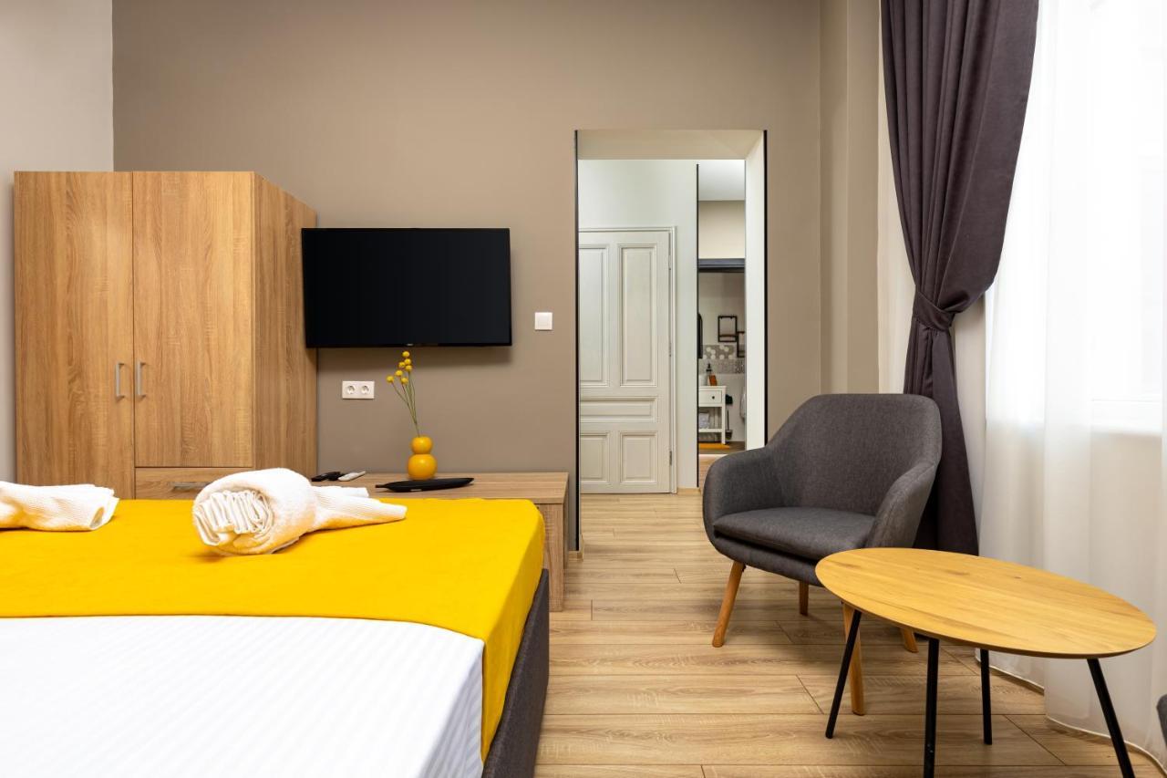 Kapana Guest House On Central Pedestrian Street With Parking Included プロヴディフ エクステリア 写真