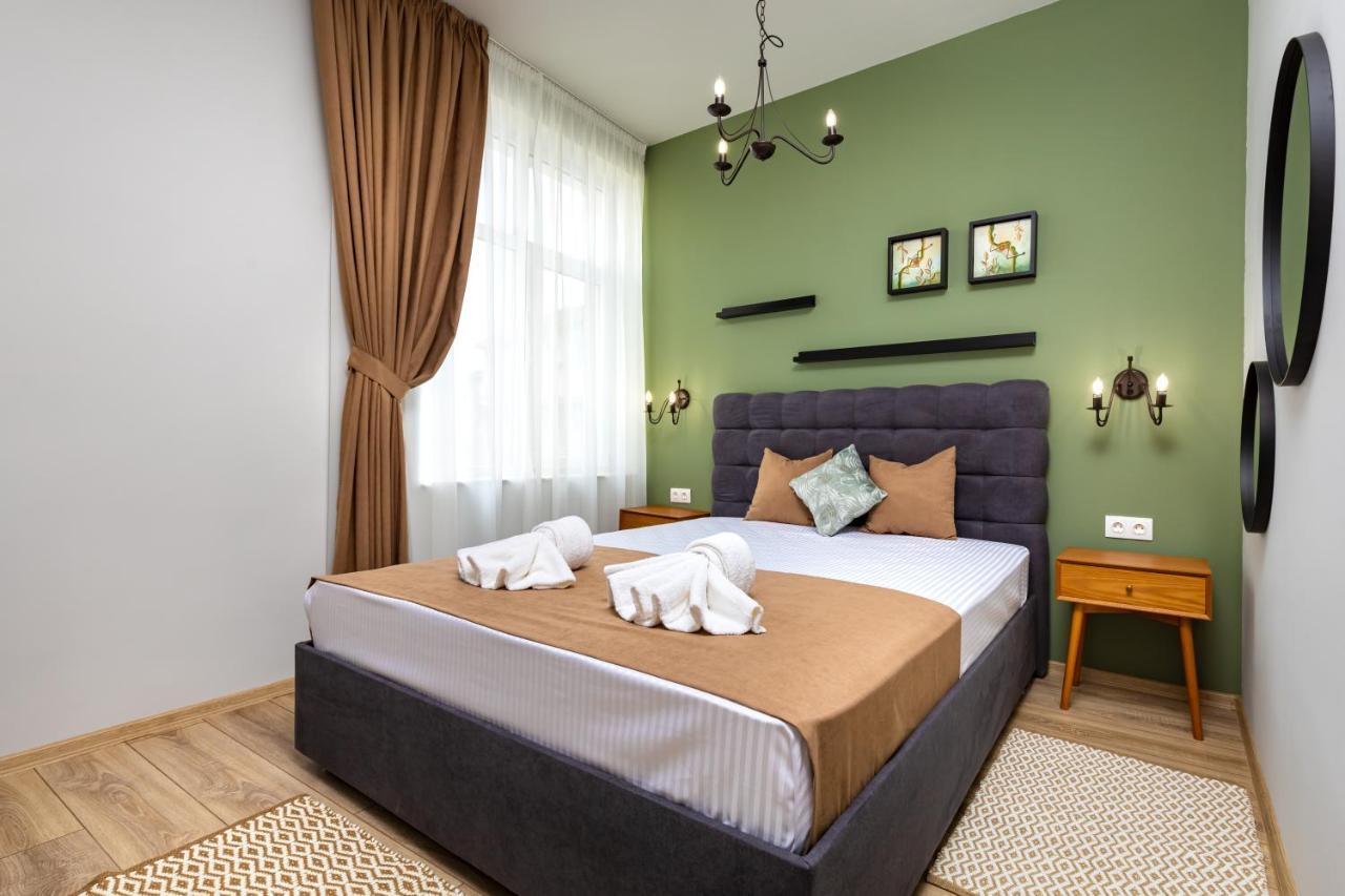 Kapana Guest House On Central Pedestrian Street With Parking Included プロヴディフ エクステリア 写真