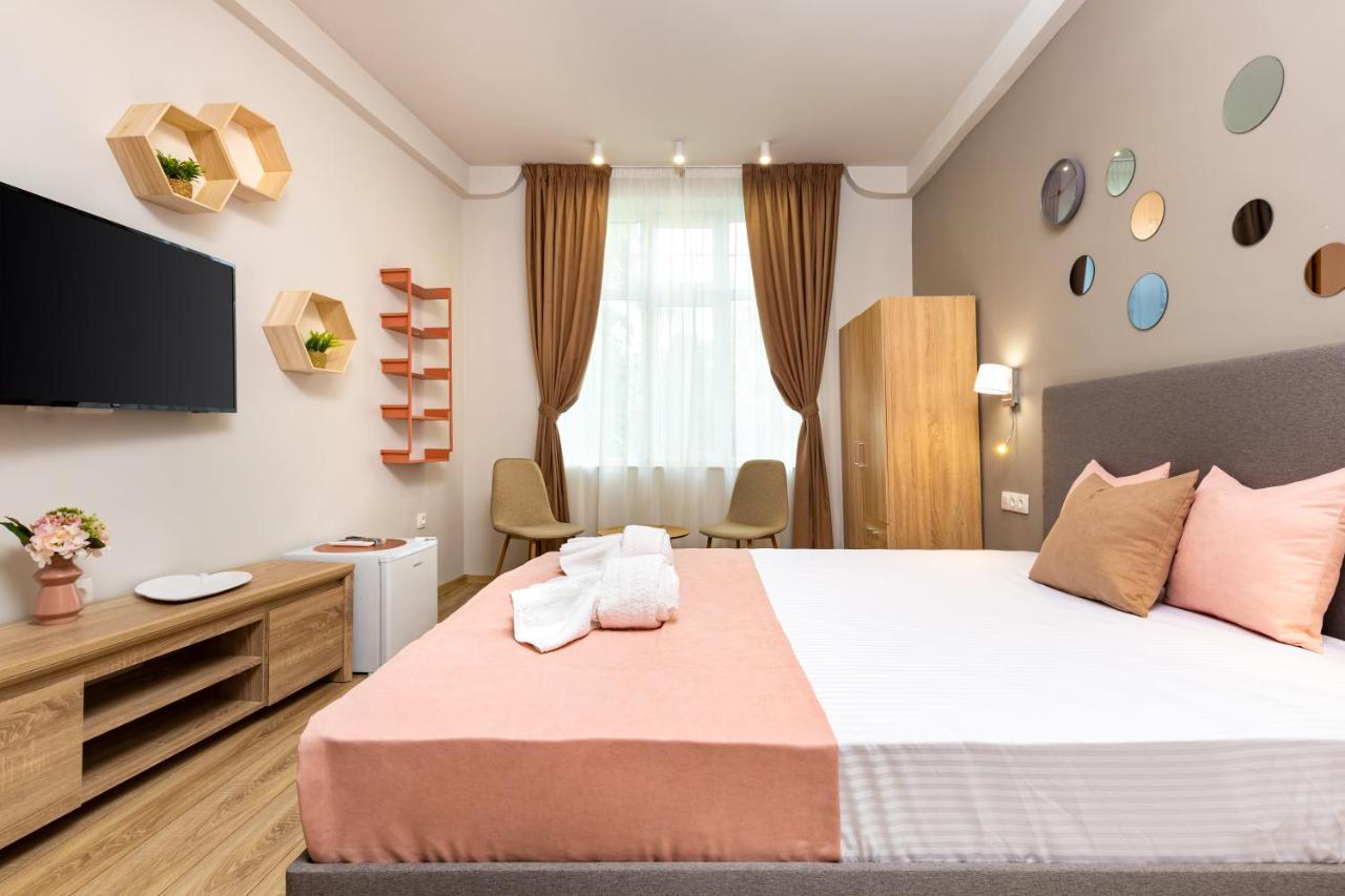 Kapana Guest House On Central Pedestrian Street With Parking Included プロヴディフ エクステリア 写真
